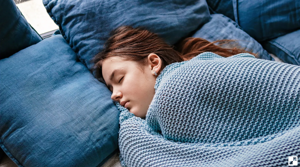 Sleep solution : Keep a consistent sleep schedule